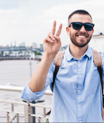 <em>José Miguel H.</em>